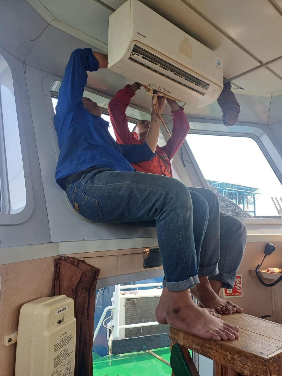 Jasa Service AC Gresik & Surabaya